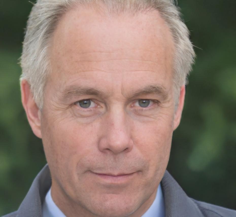 Marcus Weber, Senior Analyst